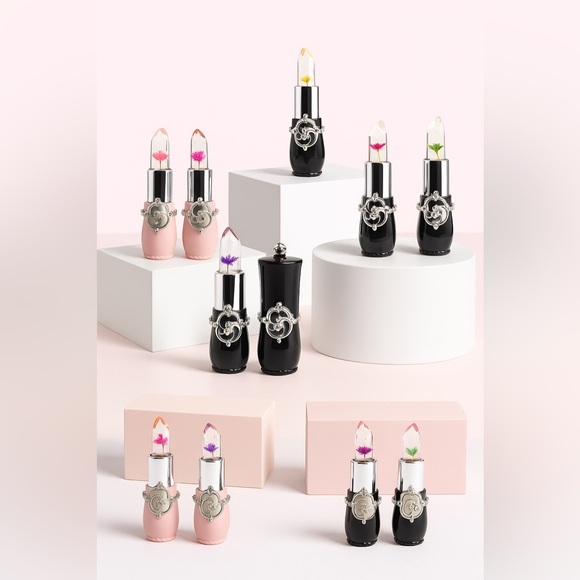 LYNE BEAUTY – LIP ESSENTIAL BALM Hydrating - Picture 4 of 15